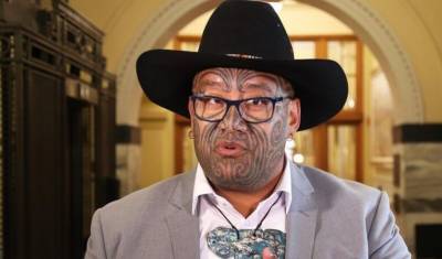 Причиной скандала в новозеландском парламенте стал отсутствующий галстук