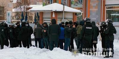 В "Нацкорпусе" заявляют, что заблокировали "базу титушек" ОПЗЖ: полиция начала производство