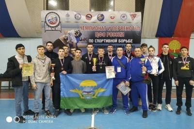Семь медалей завоевали борцы из Серпухова на первенстве ЦФО