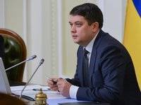Разумков выступает за активизацию диалога парламентов Украины и Великобритании