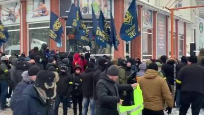 Украинские радикалы сорвали спортивные сборы организации "Патриоты – За Жизнь"