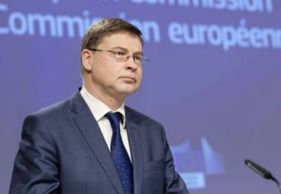 ЕС разрешил Польше перепродать Украине 1,2 млн доз вакцины AstraZeneca