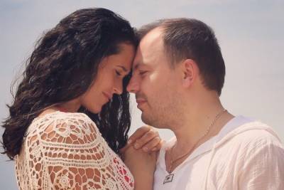 Известный певец Ярослав Сумишевский прервал молчание после смерти супруги: «Наташа была вселенной»