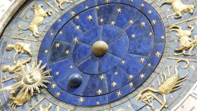 "Время оголенных нервов": астролог о "ретроградном" Меркурии