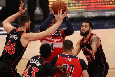 НБА: Вашингтон Леня проиграл Торонто, Финикс вырвал победу у Милуоки