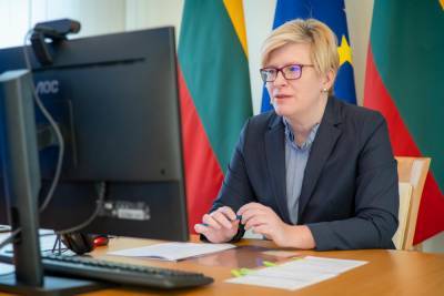 Премьер Литвы просит воздержаться от контактов, которые не являются необходимыми