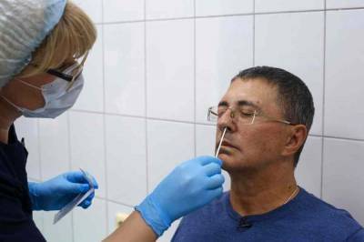 Доктор Мясников рассказал о «временном отступлении» коронавируса