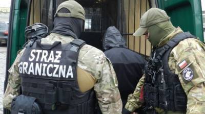На границе Украины с Польшей задержали сотню людей с поддельными документами