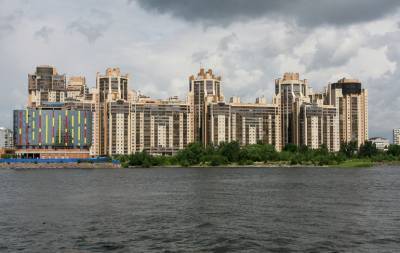 В 2020 году средняя петербургская семья потратила на ремонт 327 тысяч рублей