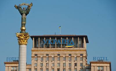 Bloomberg (США): Украина рассчитывает получить инвестиции в промышленность в объеме 7,7 миллиарда долларов