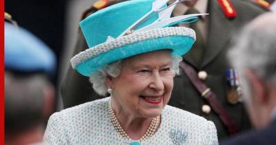 В Англии рассказали о необычных вечерних привычках королевы Елизаветы II