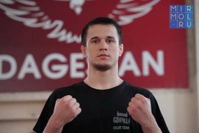Усман Нурмагомедов проведет в апреле дебютный бой в Bellator