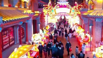 В Китае готовятся встретить Новый год по лунному календарю