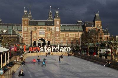 Амстердам впервые обогнал Лондон по объему торговли ценными бумагами