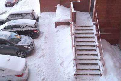 10 февраля в Йошкар-Оле очистили от снега 41 двор