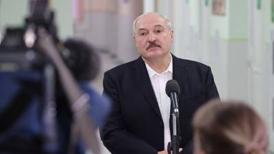 Лукашенко назвал смертельно опасной возможную потерю Белоруссии для РФ