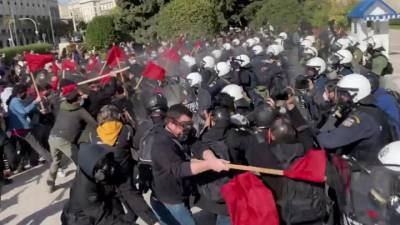 Новости на "России 24". В Греции профсоюзы студентов организовали антиправительственный митинг