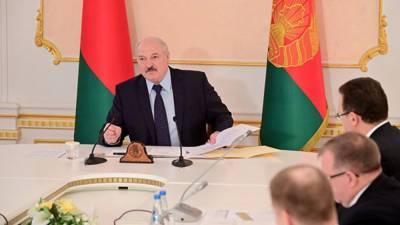 Лукашенко заявил о неизменности формы правления в Белоруссии