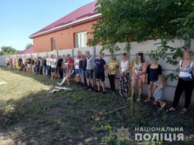 Сдавали рабов в аренду: На Днепропетровщине судят две банды