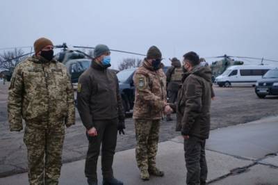 Зеленский вместе с послами G7 прибыл в Донецкую область