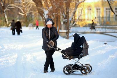 Петербуржцам рассказали, как ухаживать за кожей зимой