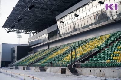 Ледозаливочный "Майбах" и новый легкоатлетический манеж: в Сыктывкаре журналистам показали Республиканский стадион после реконструкции