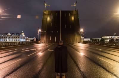 В Петербурге подсветят Дворцовый мост в честь китайского Нового года