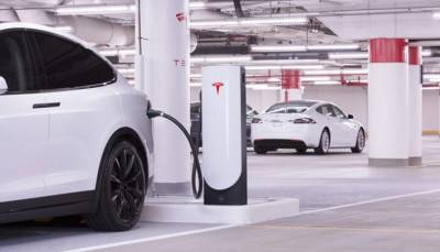 Американская компания Tesla выпустит более дешевый электромобиль в Китае
