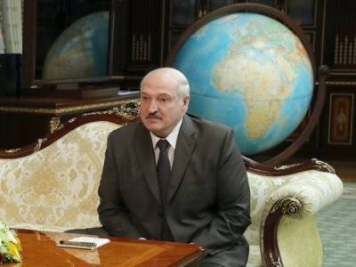 Лукашенко потребовал гарантий безопасности сторонников во время его ухода
