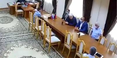 «Патронов и наркотиков у нас много»: спикер парламента Дагестана учил коллег устранять оппонентов — видео