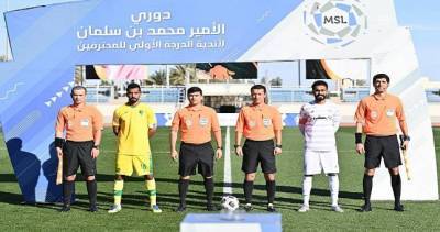 Таджикские арбитры обслужили очередные матчи по футболу в Саудовской Аравии