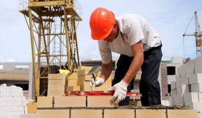 Число вакансий на строительном рынке за год выросло в пять раз