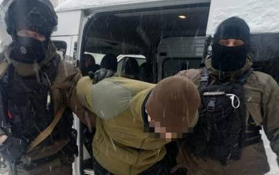 Задержаны двое подозреваемых в осквернении памятника Бандере во Львове