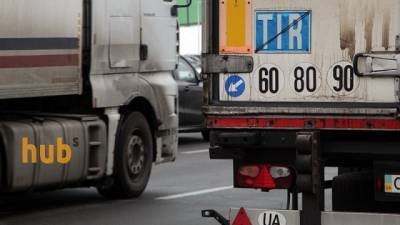 Движение грузовиков ограничено в 8 областях - hubs.ua