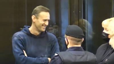 Россия выплатит Навальному компенсацию