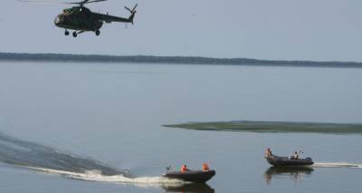 "Удочки дадут?" Зачем надувные лодки из США ВМС Украины