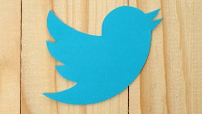 Twitter расширит маркировку государственных аккаунтов еще на 16 стран