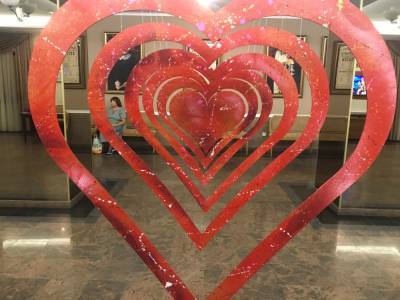 День любви и вина: путеводитель по событиям 14 февраля