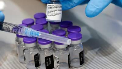 Как вакцина от коронавируса влияет на подростков: данные минздрава