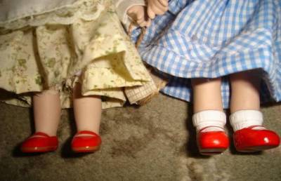 Новый поворот в истории о младенцах, которых подменили на кукол