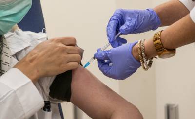 Минздрав уточнил дату снятия карантина и санкции против отказывающихся от прививки