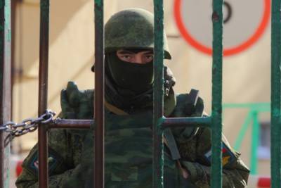 Мигрантов задержали в Новосибирске за переводы денег террористам в Сирию