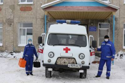 Краснинская больница принимает докторов