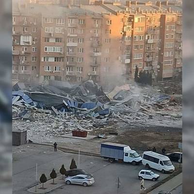 Взрыв произошел в супермаркете "Магнит" во Владикавказе