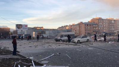 «Я видела, как все случилось, я в шоке»: очевидцы рассказали о взрыве во Владикавказе