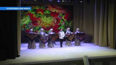 В Башкирии прошел фестиваль «Платок – символ мира»