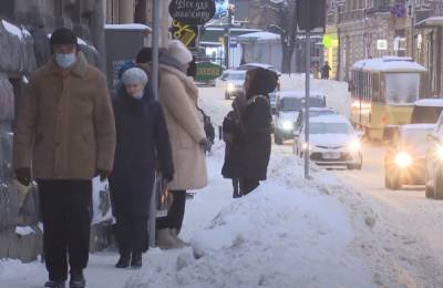 Скачки перед выходными: статистика МОЗ за сутки, цифры упали