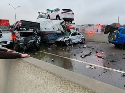 В Техасе столкнулось более 100 автомобилей: погибли не менее 5 человек – фото, видео