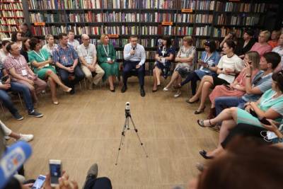 В Челябинской области государственные газеты синхронно выпустили статьи против Навального