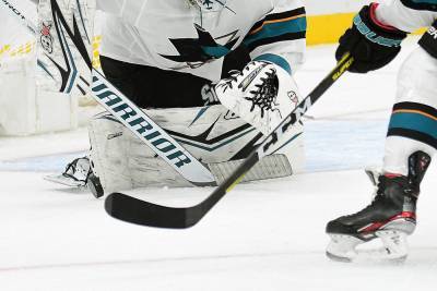 Мельничук дебютировал в НХЛ за "Сан-Хосе"